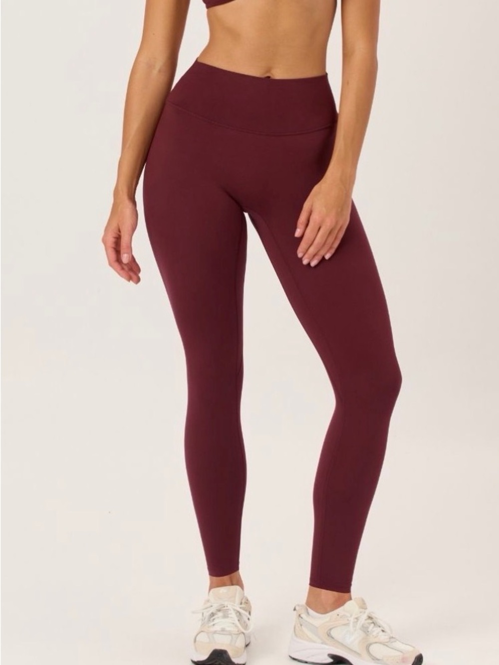 CSB Serenity Invisible Scrunch Leggings size M Burgundy